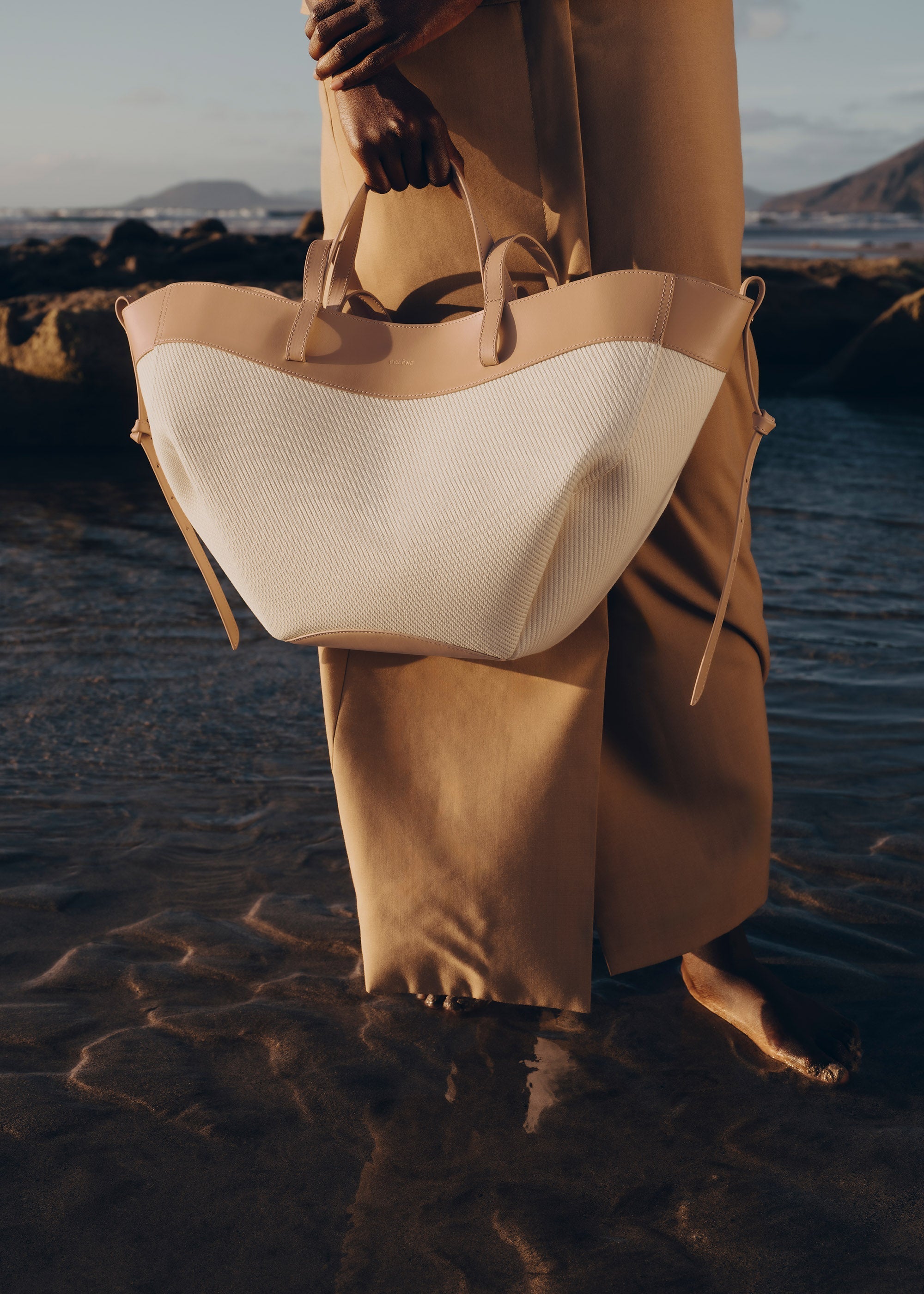 Cyme - Beige Canvas